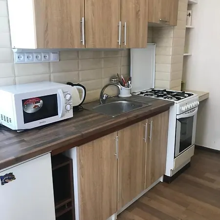 Apartment 아파트 리비프